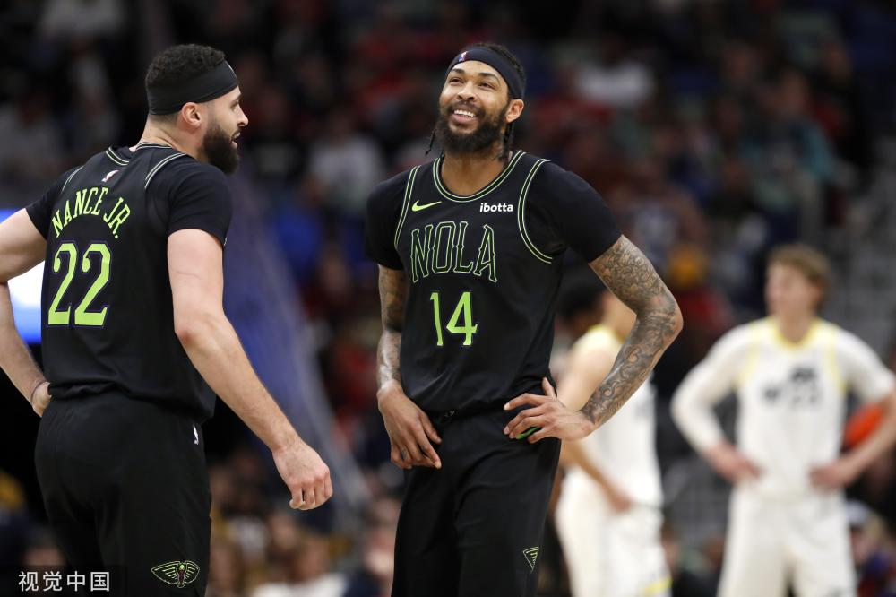 一位在中國 一位在中國